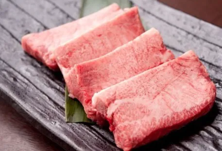 厳選した国産ブランド牛を、気軽に味わう